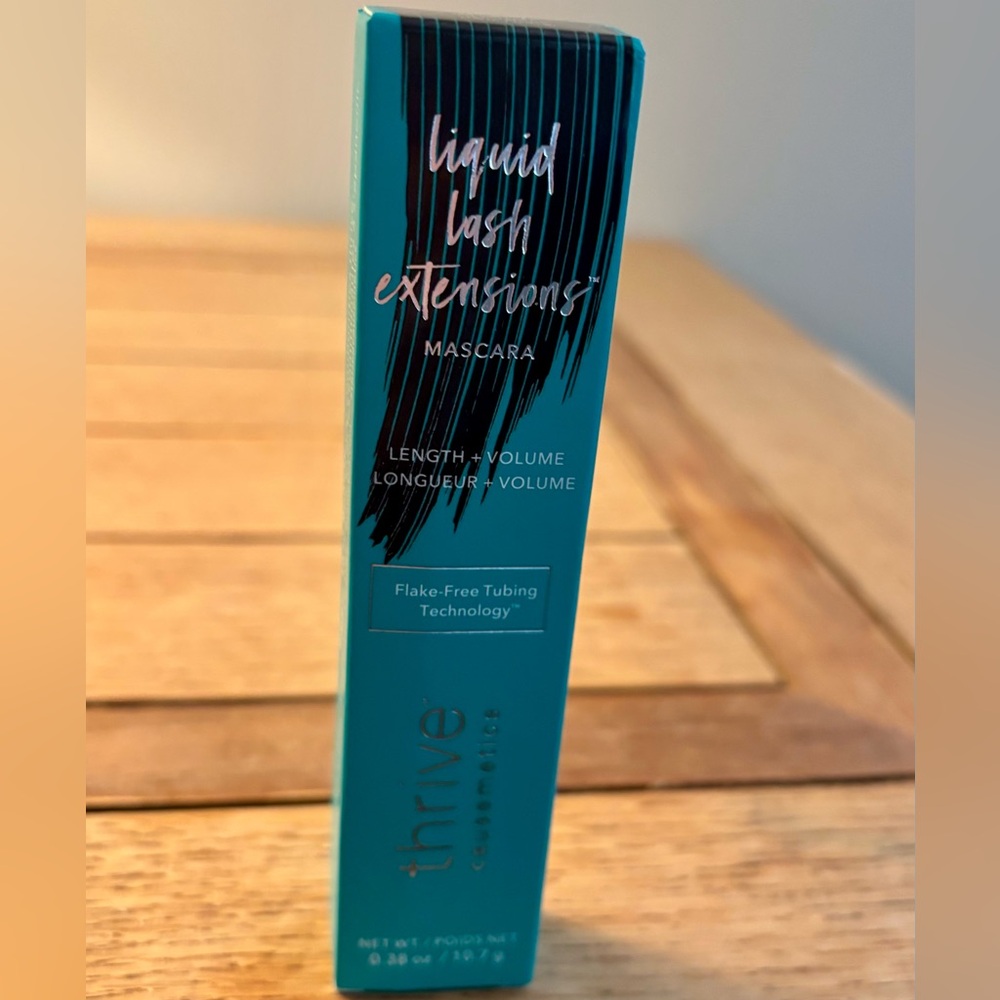 Thrive mascara in Brynn black- BNIB
